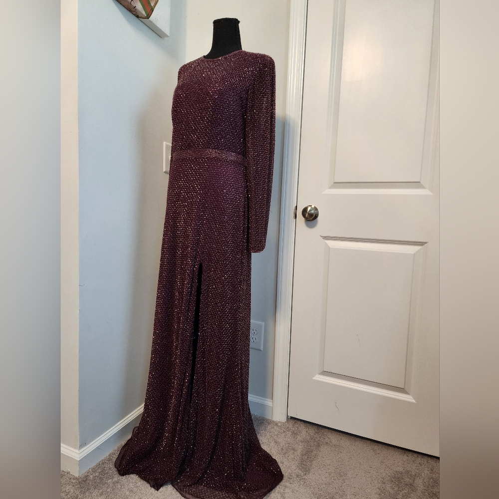 Mac Duggal evening gown, Size 10, Aubergine